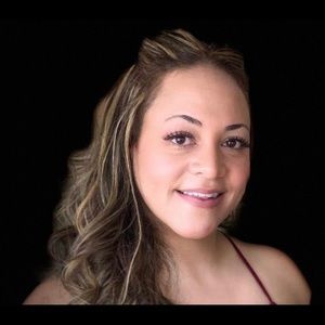 Meet your Posher, Milca